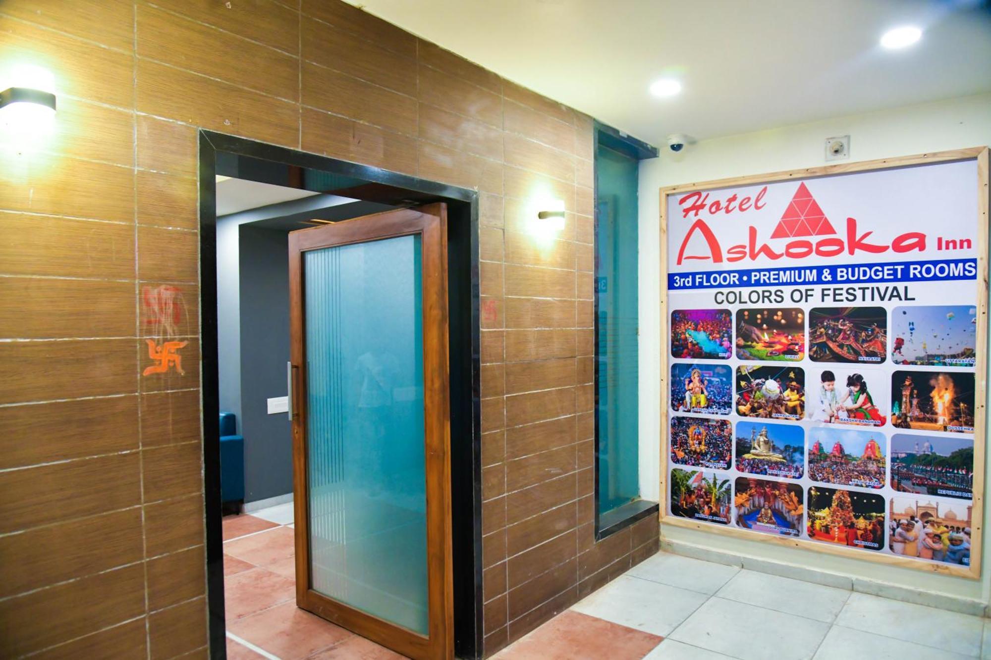 Hotel Ashooka Inn Gandhinagar Bagian luar foto